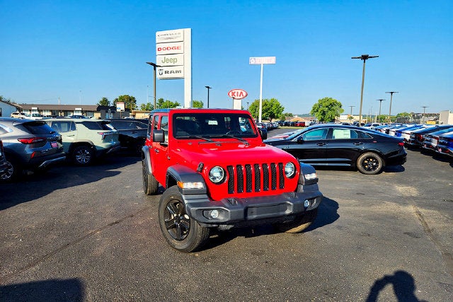 2023 Jeep Wrangler 4-Door Sport Altitude
