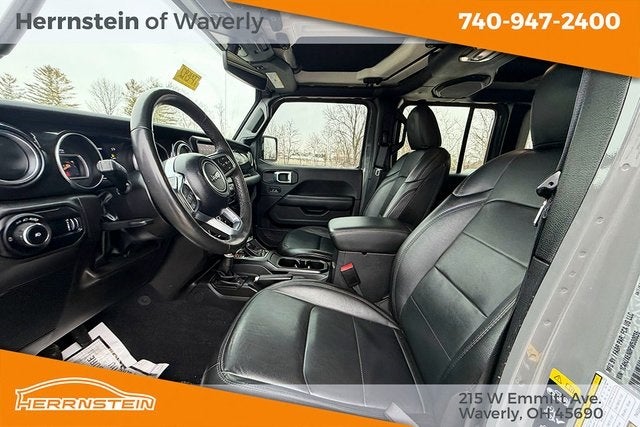 2023 Jeep Wrangler 4-Door Sahara Altitude