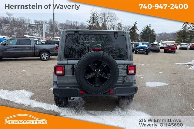 2023 Jeep Wrangler 4-Door Sahara Altitude