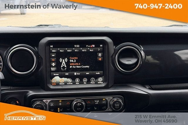 2023 Jeep Wrangler 4-Door Sahara Altitude