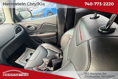 2022 Jeep Cherokee Trailhawk