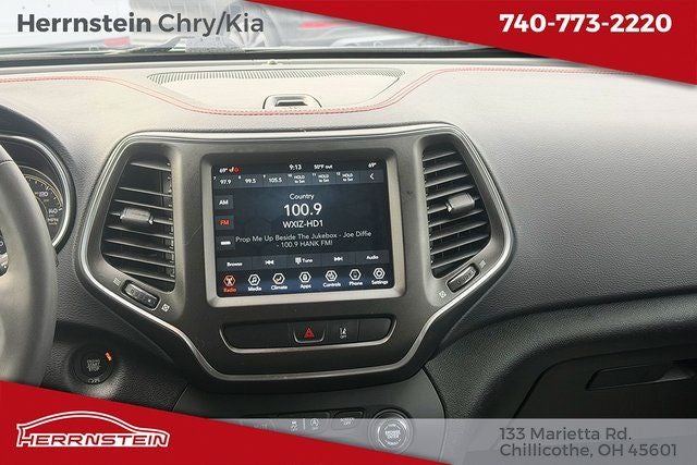 2022 Jeep Cherokee Trailhawk