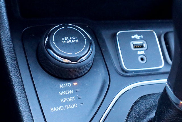 2021 Jeep Cherokee Latitude Lux 4x4