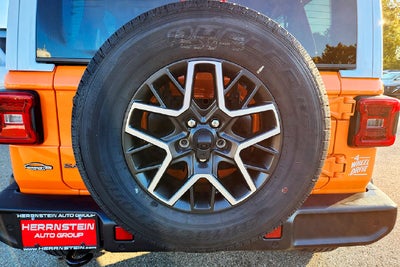 2027 Jeep Wrangler WRANGLER 4-DOOR SAHARA
