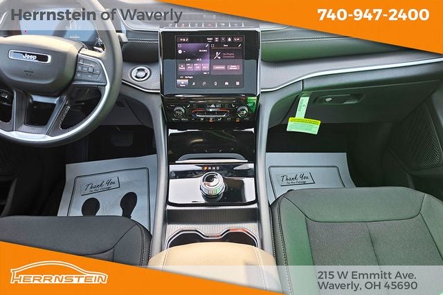 2026 Jeep Grand Cherokee GRAND CHEROKEE LAREDO X 4X4