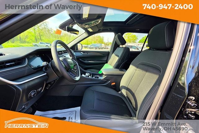 2026 Jeep Grand Cherokee GRAND CHEROKEE LAREDO X 4X4