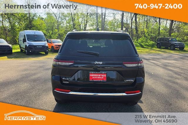 2026 Jeep Grand Cherokee GRAND CHEROKEE LAREDO X 4X4