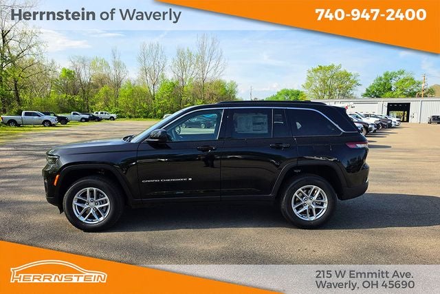 2026 Jeep Grand Cherokee GRAND CHEROKEE LAREDO X 4X4