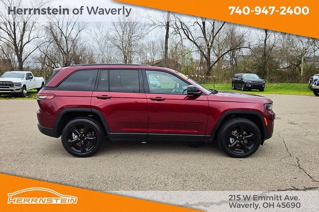 2023 Jeep Grand Cherokee Altitude 4x4