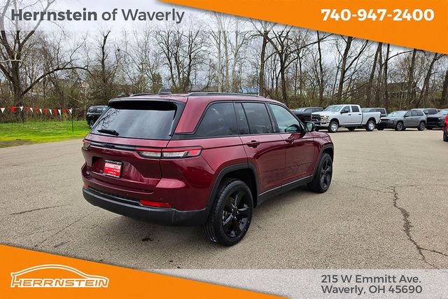 2023 Jeep Grand Cherokee Altitude 4x4