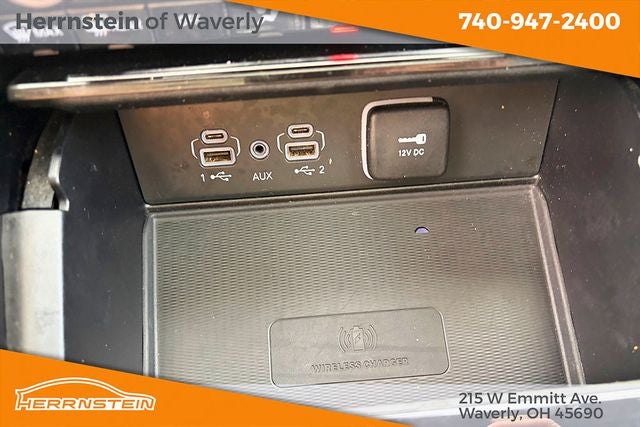 2023 Jeep Grand Cherokee Laredo 4x4