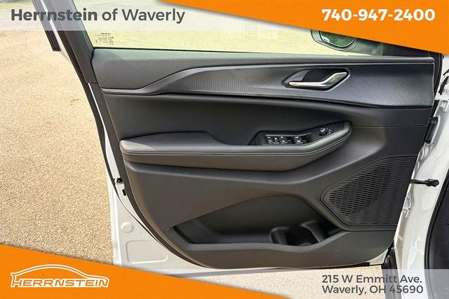 2026 Jeep Grand Cherokee GRAND CHEROKEE LAREDO 4X4