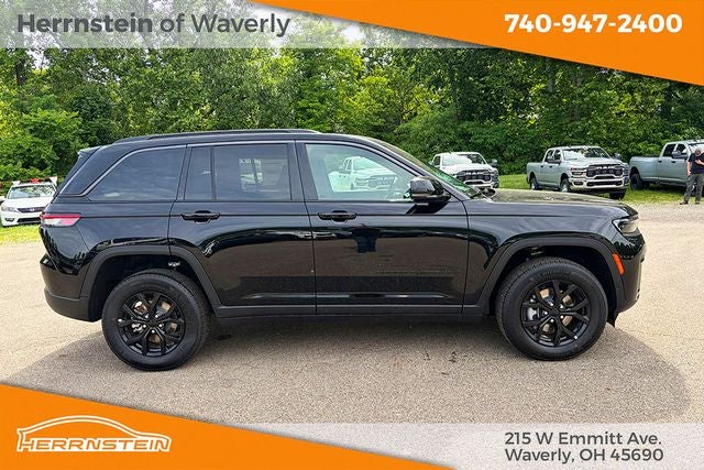 2026 Jeep Grand Cherokee GRAND CHEROKEE LAREDO ALTITUDE 4X4