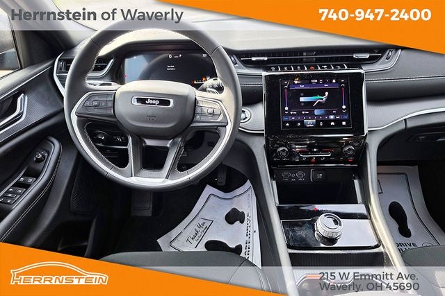 2025 Jeep Grand Cherokee GRAND CHEROKEE L LAREDO 4X4