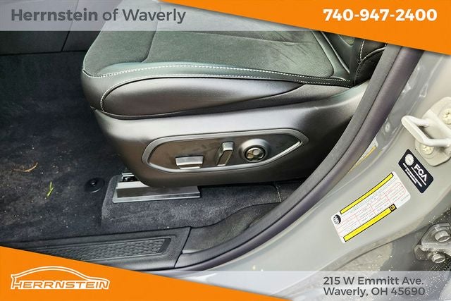 2027 Jeep Grand Cherokee GRAND CHEROKEE L LAREDO ALTITUDE 4X4