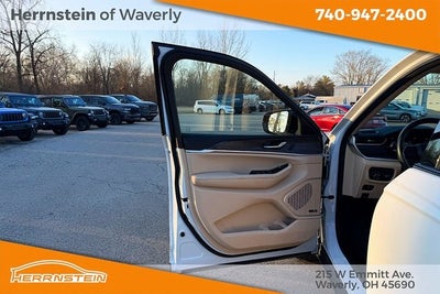 2022 Jeep Grand Cherokee L Limited 4x4