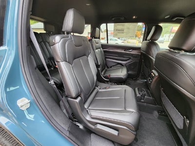 2027 Jeep Grand Cherokee GRAND CHEROKEE L LIMITED 4X4