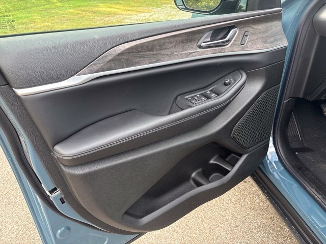 2027 Jeep Grand Cherokee GRAND CHEROKEE L LIMITED 4X4