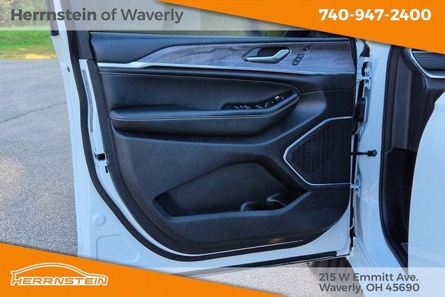 2025 Jeep Grand Cherokee L Overland 4x4