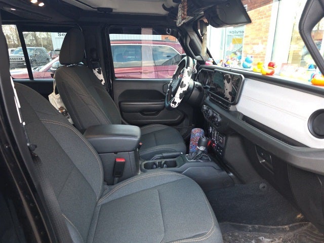 2024 Jeep Wrangler 4-Door Willys 4x4