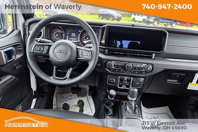 2026 Jeep Gladiator GLADIATOR SAHARA 4X4