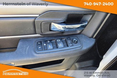 2022 RAM 1500 Classic Warlock Crew Cab 4x4 5'7' Box