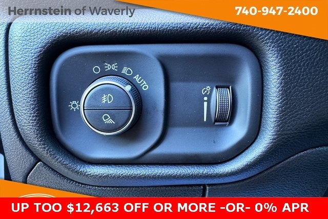 2025 RAM Ram 1500 RAM 1500 BIG HORN CREW CAB 4X4 5'7' BOX