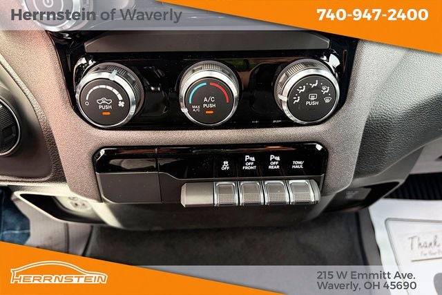 2026 RAM Ram 1500 RAM 1500 TRADESMAN CREW CAB 4X4 5'7' BOX