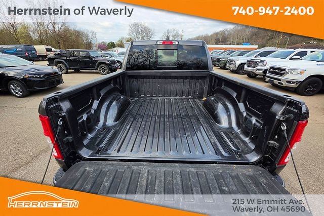 2022 RAM 1500 Big Horn Crew Cab 4x4 5'7' Box