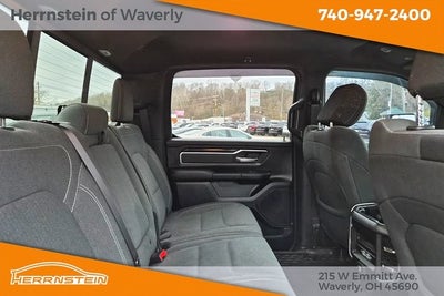 2021 RAM 1500 Big Horn Crew Cab 4x4 5'7' Box