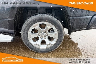 2022 RAM 1500 Big Horn Crew Cab 4x4 5'7' Box