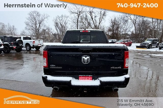 2022 RAM 1500 Big Horn Crew Cab 4x4 5'7' Box