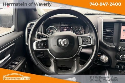 2022 RAM 1500 Big Horn Crew Cab 4x4 5'7' Box