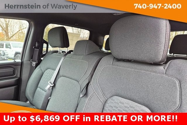 2026 RAM Ram 1500 RAM 1500 EXPRESS CREW CAB 4X4 5'7' BOX