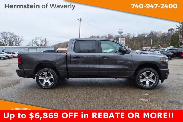 2026 RAM Ram 1500 RAM 1500 EXPRESS CREW CAB 4X4 5'7' BOX