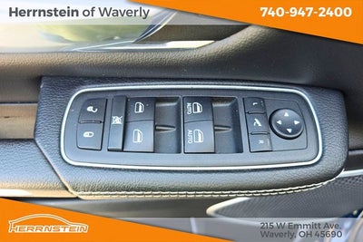 2022 RAM 1500 Laramie Crew Cab 4x4 5'7' Box