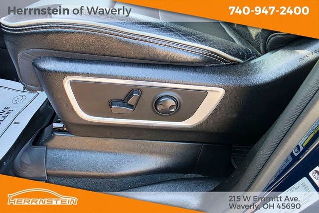 2022 RAM 1500 Laramie Crew Cab 4x4 5'7' Box