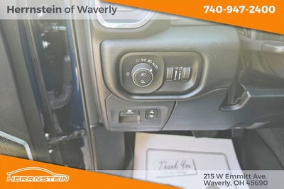 2022 RAM 1500 Laramie Crew Cab 4x4 5'7' Box