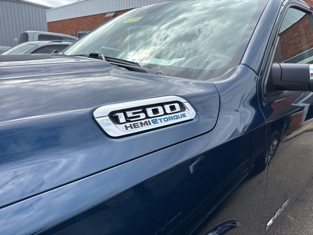 2022 RAM 1500 Laramie Crew Cab 4x4 5'7' Box