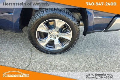 2022 RAM 1500 Laramie Crew Cab 4x4 5'7' Box