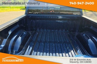 2022 RAM 1500 Laramie Crew Cab 4x4 5'7' Box