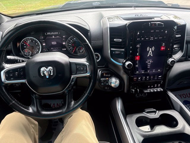 2021 RAM 1500 Laramie Crew Cab 4x4 5'7' Box