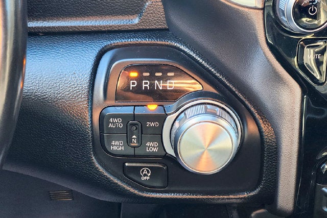2021 RAM 1500 Laramie Crew Cab 4x4 5'7' Box