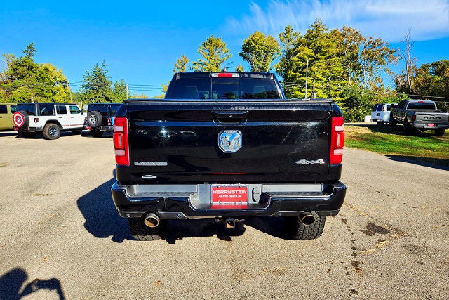 2021 RAM 1500 Laramie Crew Cab 4x4 5'7' Box