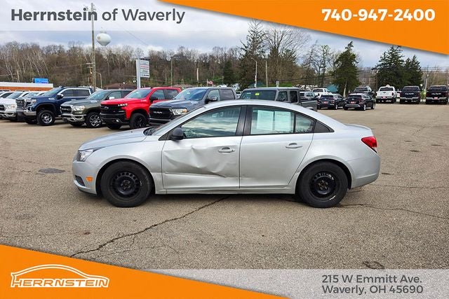 2013 Chevrolet Cruze LS Auto