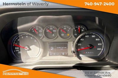 2023 Chevrolet Silverado 1500 4WD Crew Cab Short Bed Custom