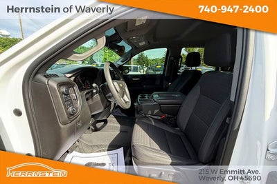 2023 Chevrolet Silverado 1500 4WD Crew Cab Short Bed Custom