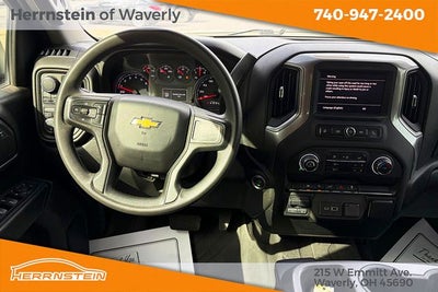 2023 Chevrolet Silverado 1500 4WD Crew Cab Short Bed Custom