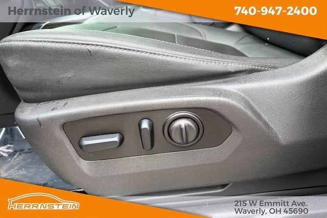 2021 Chevrolet Silverado 1500 4WD Crew Cab Short Bed LTZ