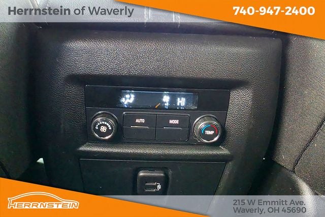 2023 Chevrolet Traverse FWD LT Cloth